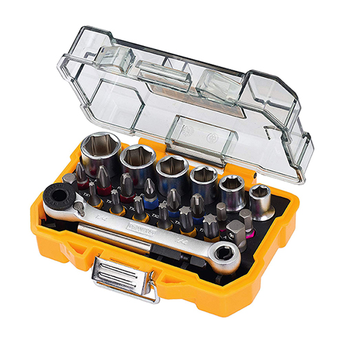 SET AVVITATURA CON CRICCHETTO 24 PEZZI CON INSERTI E BUSSOLE
